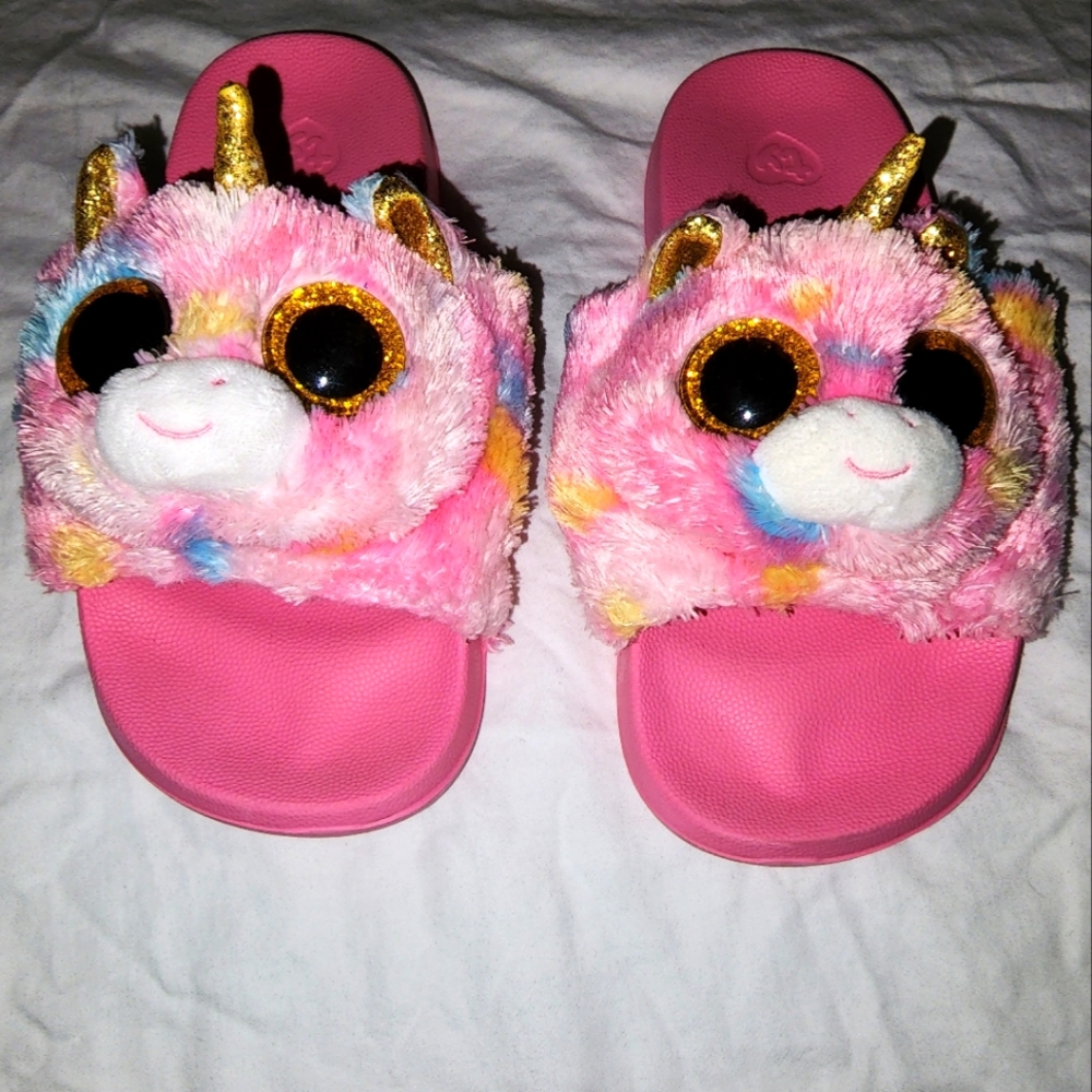 Girls pink unicorn TY slip on sandals.